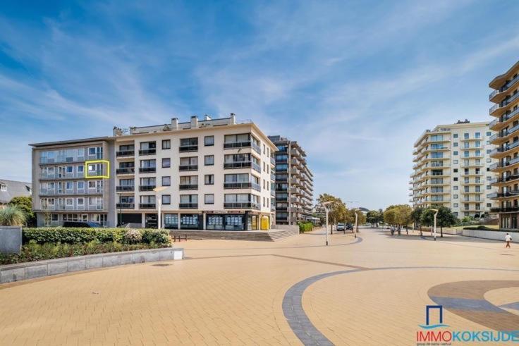 Appartement place Léopold 1er à la panne à 100m de la plage Exterior foto